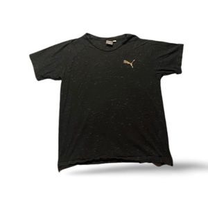 PUMA BRAND
MEN’S BLACK PUMA LOGO TEE WITH TINY WHITE LINES